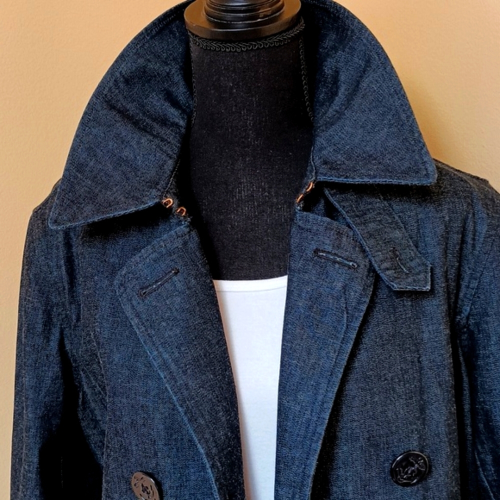 Jacket - Picture 2 of 9